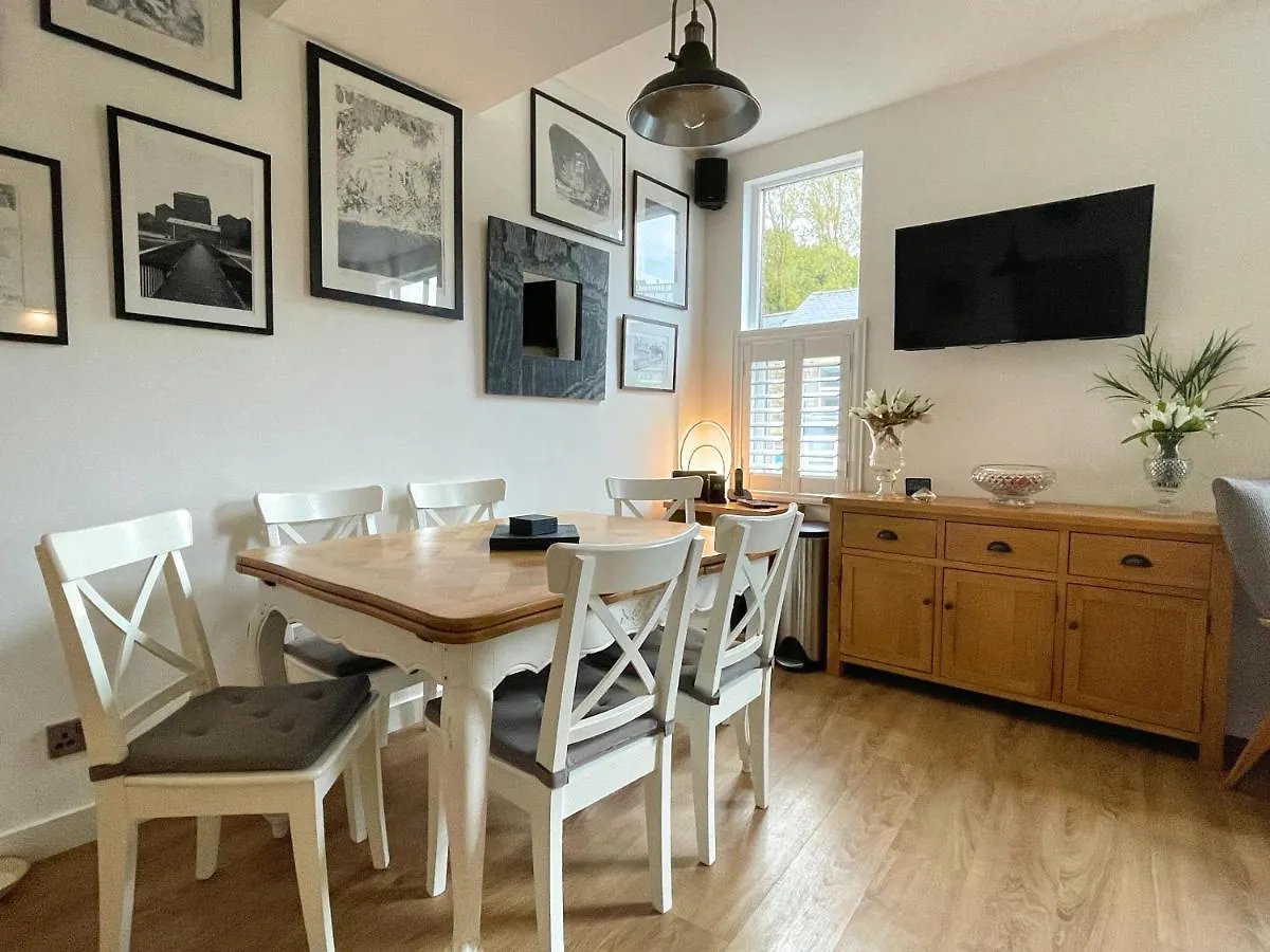 Lovely Comfortable 3Br House With Parking Nether Edge United Kingdom