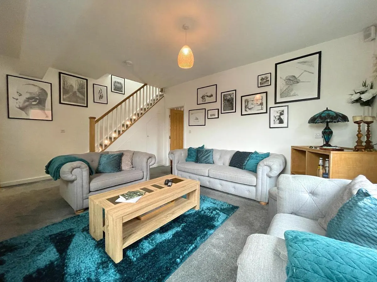 Lovely Comfortable 3Br House With Parking Nether Edge Apartment