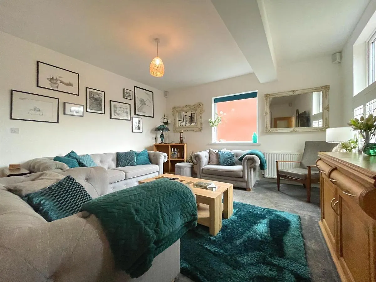 Διαμέρισμα Lovely Comfortable 3Br House With Parking Nether Edge